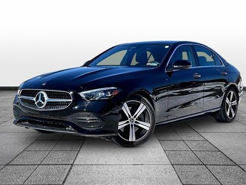 Used 2025 Mercedes-Benz C 300 4MATIC Sedan image 2