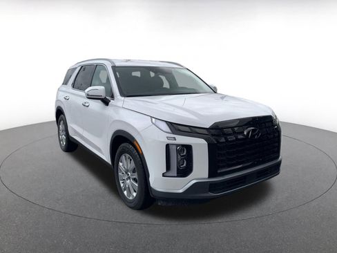 Used 2025 Hyundai Palisade SEL image 1