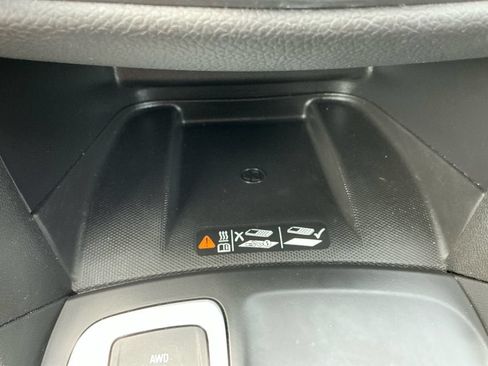 Used 2020 Chevrolet Equinox Premier AWD/4WD image 20