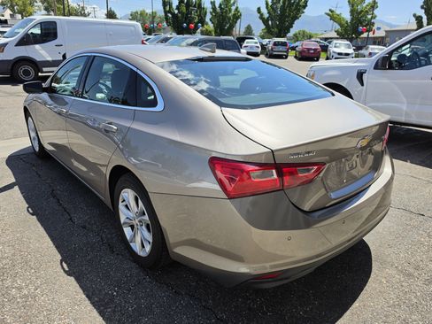 Used 2023 Chevrolet Malibu LT w/ Driver Confidence Package FWD image 5