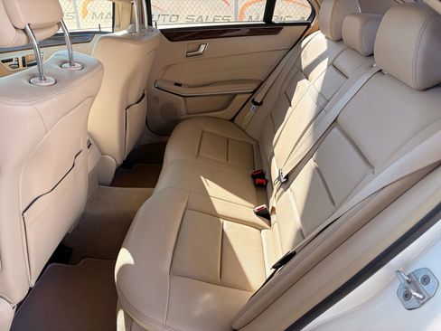 Used 2015 Mercedes-Benz E 350 4MATIC Sedan image 18