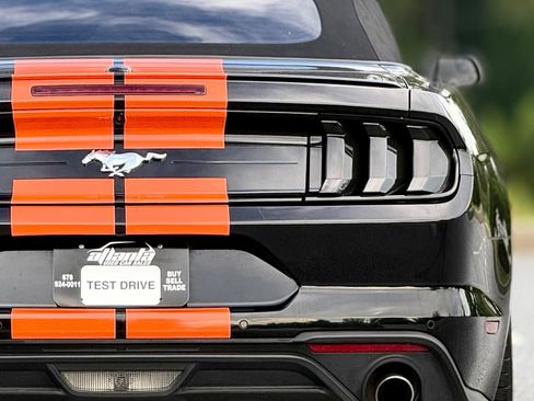 Used 2020 Ford Mustang Premium RWD image 17