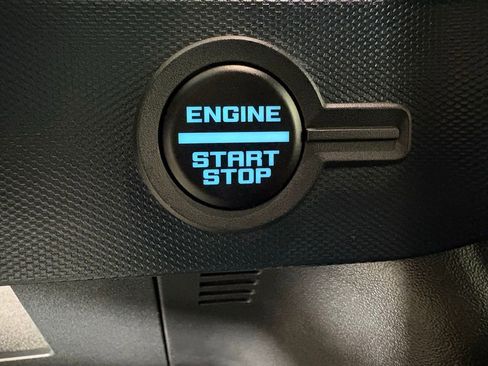 Used 2023 Ford Bronco Outer Banks image 31