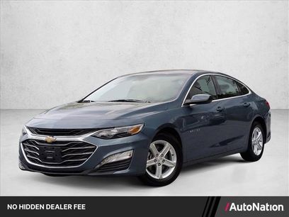 Used 2024 Chevrolet Malibu LT