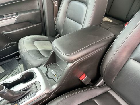 Used 2022 Chevrolet Colorado ZR2 image 17