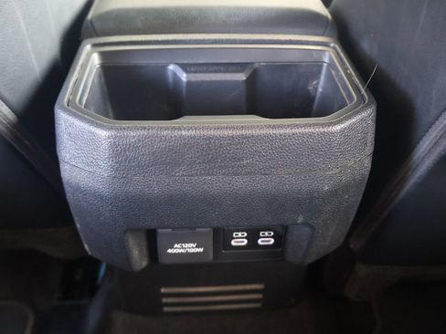 Used 2024 Toyota Tacoma TRD Off-Road w/ TRD Off Road Premium Package image 25