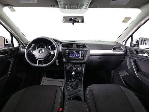 Used 2021 Volkswagen Tiguan S FWD image 28