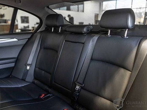 Used 2012 BMW 535i xDrive Sedan image 34