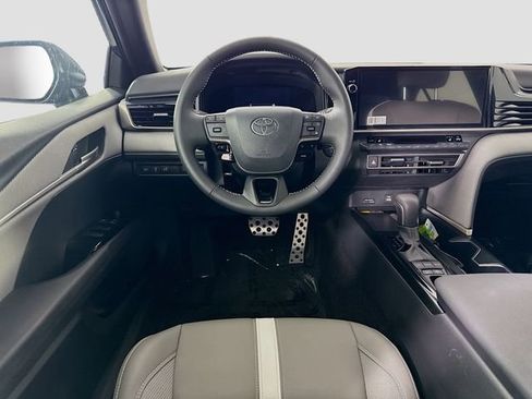 Used 2026 Toyota Camry SE w/ Multimedia Upgrade Package FWD image 24