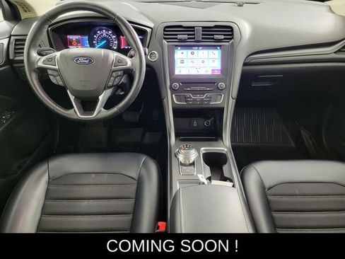 Used 2018 Ford Fusion SE image 20