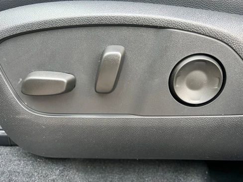 New 2026 Chevrolet Traverse RS image 24