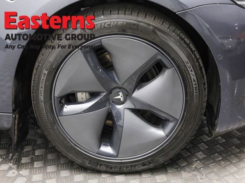 Used 2020 Tesla Model 3 Long Range image 28