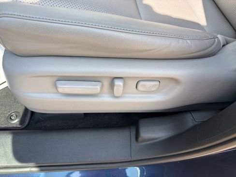 Used 2023 Honda Ridgeline RTL-E image 11