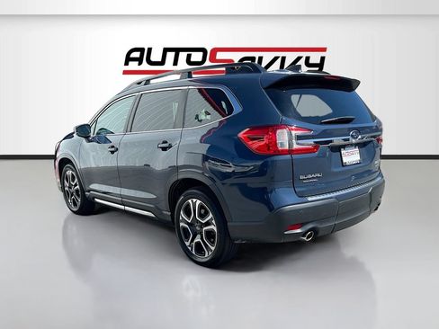Used 2024 Subaru Ascent Limited AWD/4WD image 5