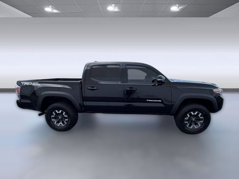 Certified 2022 Toyota Tacoma TRD Off-Road w/ Technology Package RWD image 8