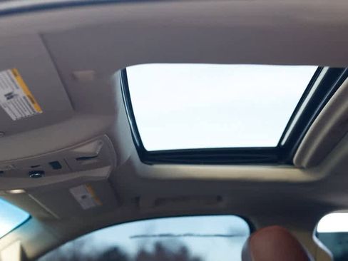 Used 2016 Cadillac Escalade ESV Luxury image 39