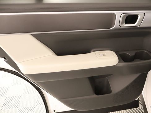 Certified 2026 Hyundai Santa Fe SE FWD image 16