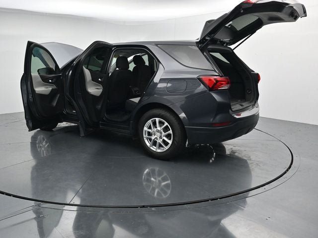 Used 2022 Chevrolet Equinox LS w/ LS Convenience Package FWD image 47