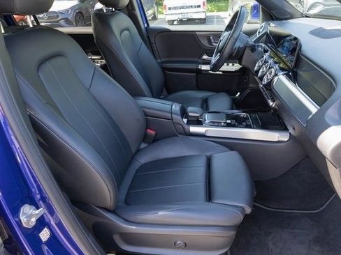 Used 2021 Mercedes-Benz GLB 250 image 22