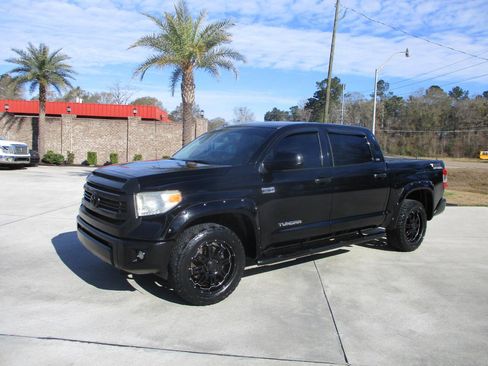 Used 2014 Toyota Tundra SR5 w/ SR5 Upgrade Package image 4
