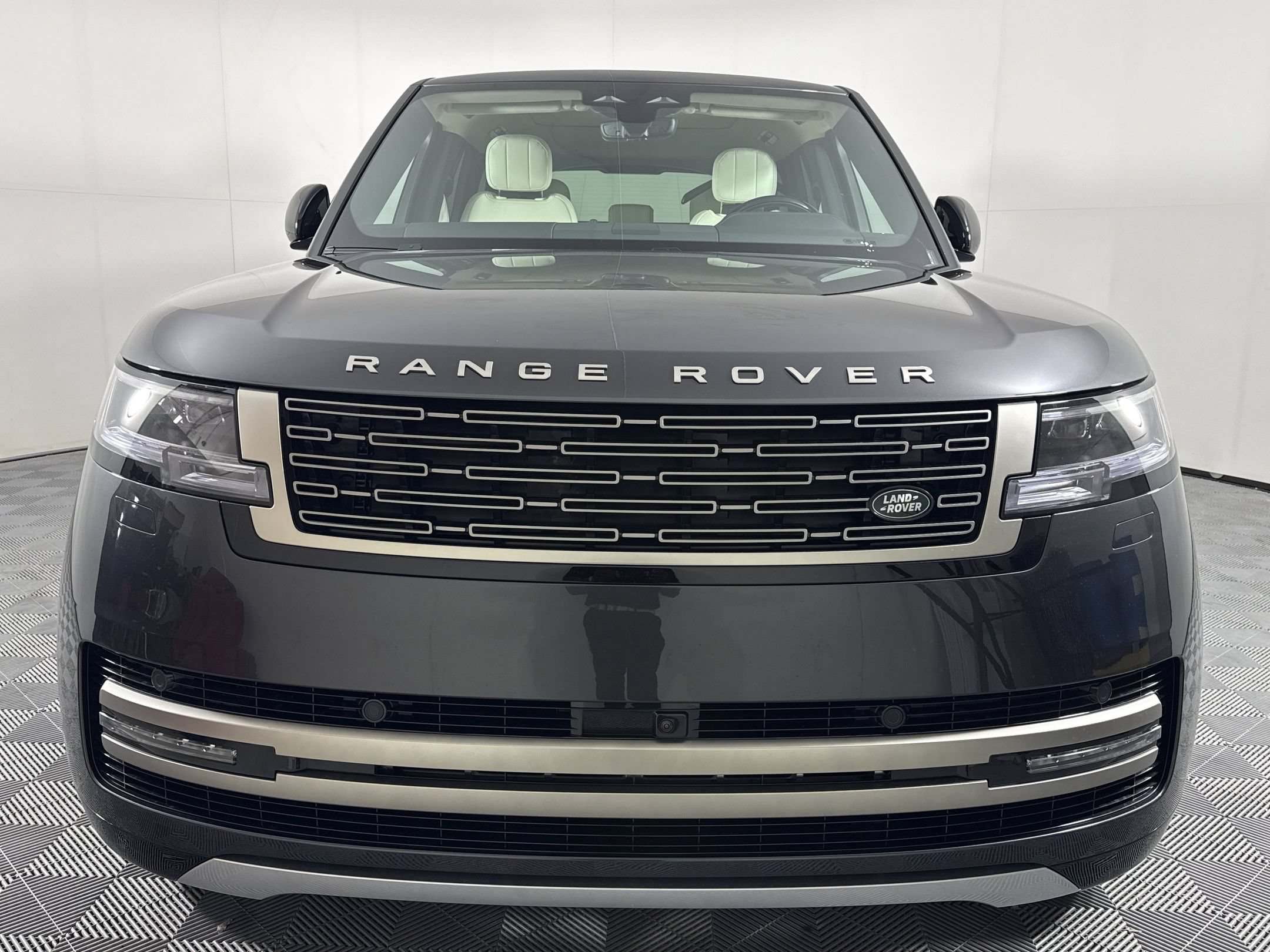 New 2026 Land Rover Range Rover SE AWD/4WD image 6