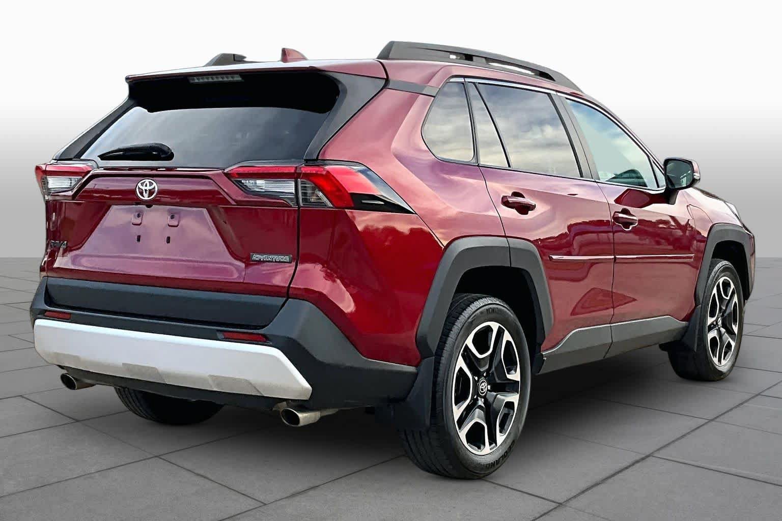 Used 2019 Toyota RAV4 Adventure w/ All Weather Liner Package AWD/4WD image 12