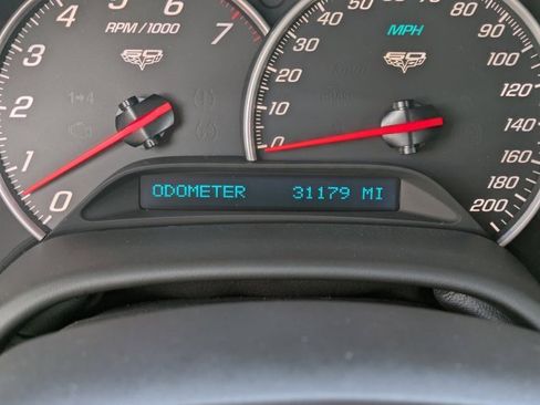 Used 2013 Chevrolet Corvette Convertible w/ 3LT Preferred Equipment Group image 27