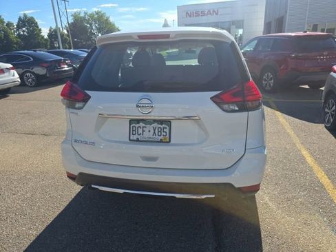 Used 2017 Nissan Rogue S AWD/4WD image 5