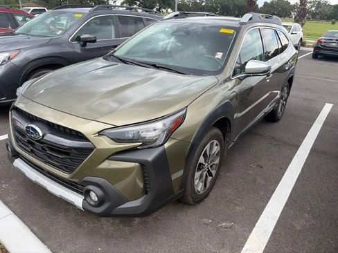 Used 2025 Subaru Outback Touring w/ Popular Package #2 AWD/4WD image 1