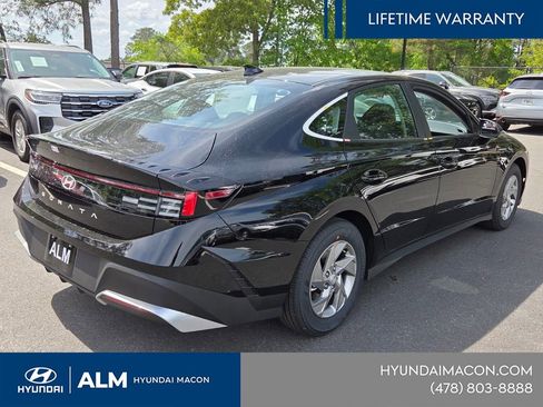 New 2026 Hyundai Sonata SE FWD image 6