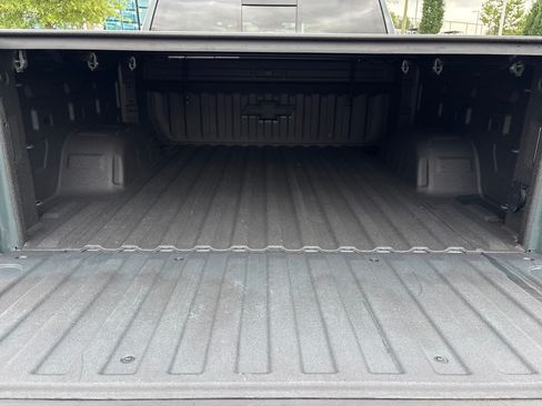 Used 2025 Chevrolet Silverado 1500 LTZ AWD/4WD image 35