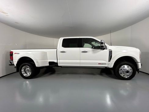Used 2025 Ford F450 King Ranch w/ Chrome Package image 8