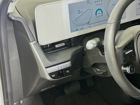 Used 2024 Hyundai Ioniq 5 SEL RWD image 17