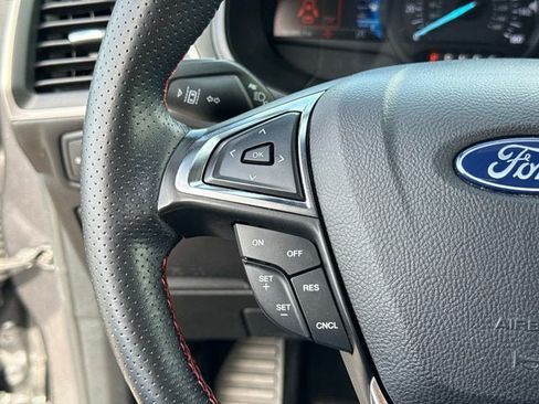 Used 2022 Ford Edge ST-Line AWD/4WD image 31