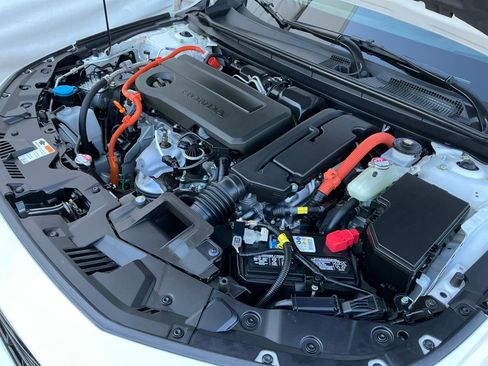 Used 2024 Honda Accord Touring image 22