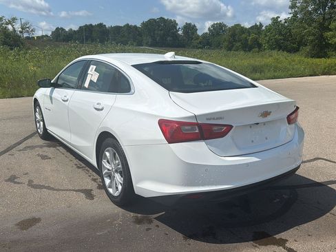 Used 2024 Chevrolet Malibu LT FWD image 3