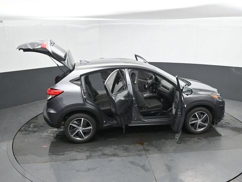 Used 2022 Honda HR-V EX image 48