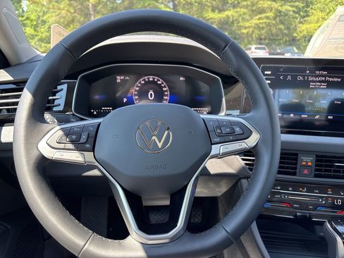 New 2025 Volkswagen Jetta SE image 14