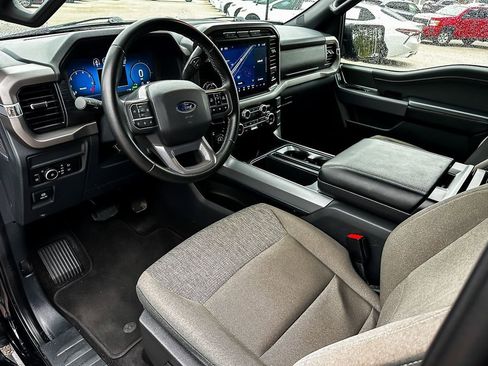 Used 2024 Ford F150 XLT w/ Mobile Office Package image 11