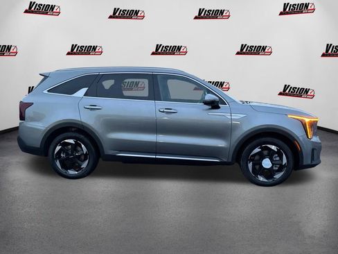New 2026 Kia Sorento EX AWD/4WD image 4