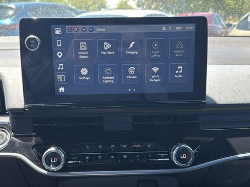 Used 2024 Honda Prologue Touring image 14