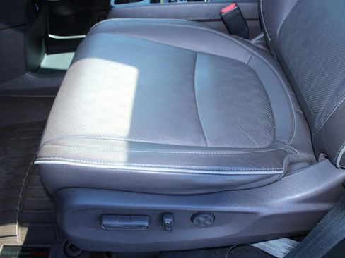 Used 2022 Honda Odyssey Elite image 17