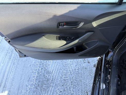 Used 2023 Toyota Corolla LE image 22