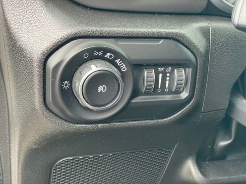 Used 2022 Jeep Wrangler Unlimited Sport image 19