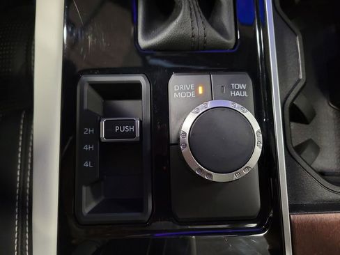 Used 2024 Toyota Tundra Capstone image 16