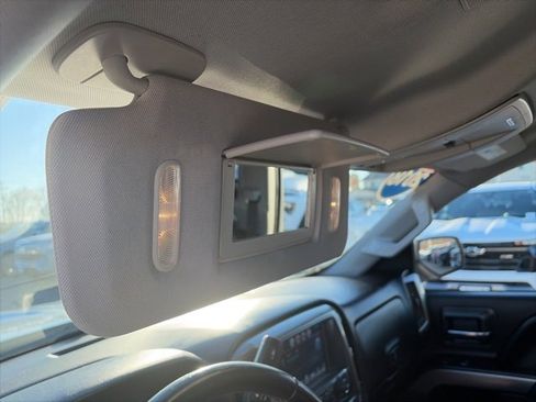 Used 2018 Chevrolet Silverado 1500 LT w/ All Star Edition image 27