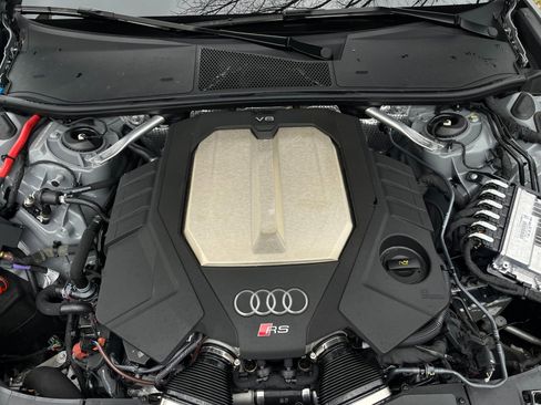 Used 2025 Audi RS 6 performance image 54