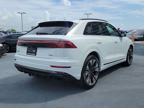 Certified 2025 Audi Q8 Prestige w/ Prestige Package AWD/4WD image 6