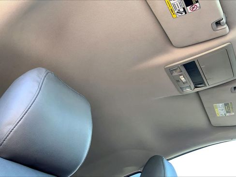 Used 2017 Toyota Tacoma SR5 w/ Tow Package image 14