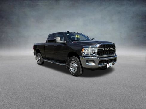 Used 2023 RAM 2500 Tradesman AWD/4WD image 8
